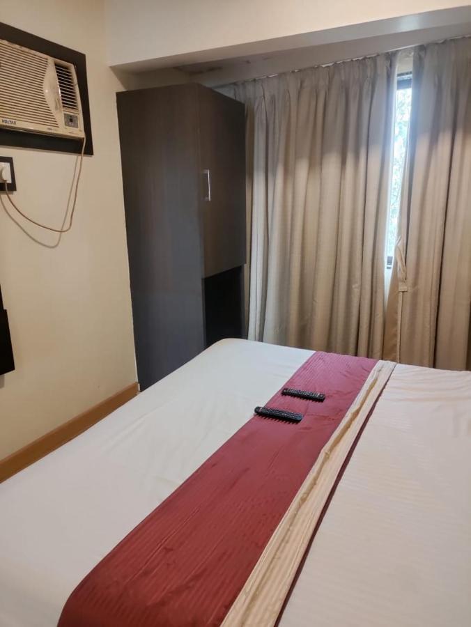 Hotel Shelter Palace Navi Mumbai Exterior photo