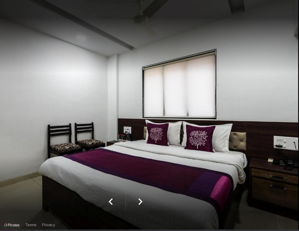 Hotel Shelter Palace Navi Mumbai Exterior photo